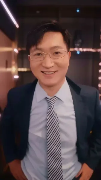 เข้าเคียงกับเจ้านายหลงสุรากรรม