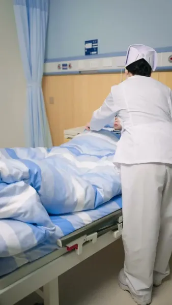 แม่สุดแซ่บกับเซอร์ไพรส์สามดาว