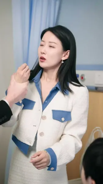 แม่สุดแซ่บกับเซอร์ไพรส์สามดาว