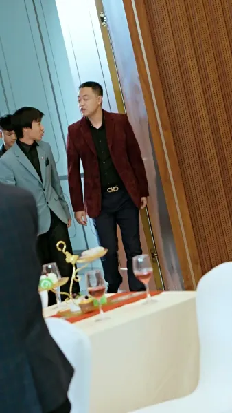 คุณชายผู้สูงเกินฝัน