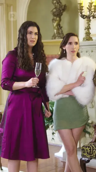 ทายาทมหาเศรษฐีคลุกฝุ่น