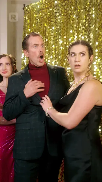 ทายาทมหาเศรษฐีคลุกฝุ่น