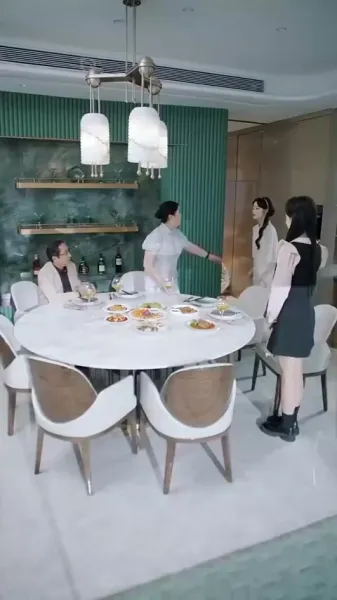 มิสเตอร์โบ คุณนายขายคุณเพื่อเงิน!