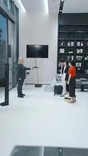 มิสเตอร์โบ คุณนายขายคุณเพื่อเงิน!