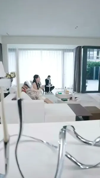 มิสเตอร์โบ คุณนายขายคุณเพื่อเงิน!