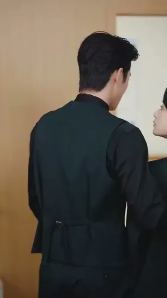 มิสเตอร์โบ คุณนายขายคุณเพื่อเงิน!