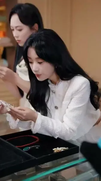 มิสเตอร์โบ คุณนายขายคุณเพื่อเงิน!