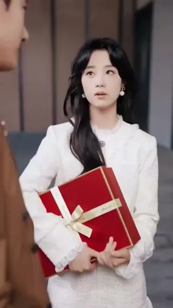 มิสเตอร์โบ คุณนายขายคุณเพื่อเงิน!