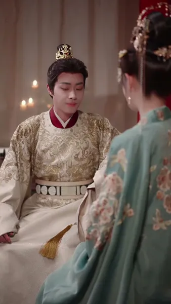 ดอกไห่ถังใต้บัลลังก์เลือด