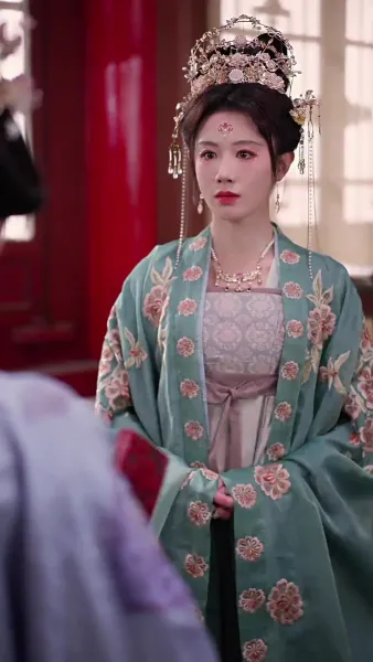 ดอกไห่ถังใต้บัลลังก์เลือด