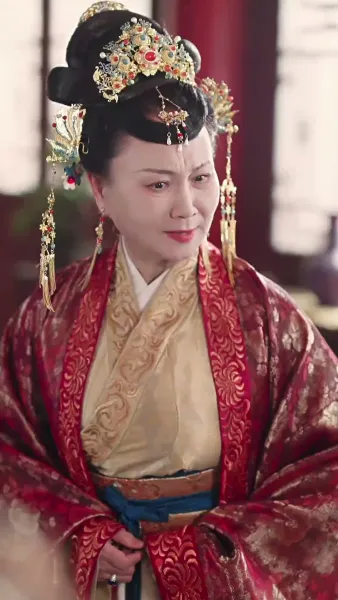 ดอกไห่ถังใต้บัลลังก์เลือด