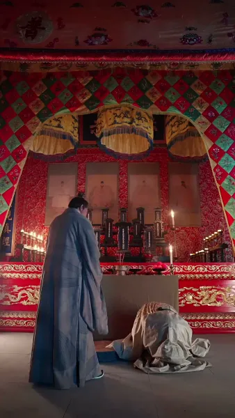 ดอกไห่ถังใต้บัลลังก์เลือด