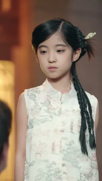 บรรพจารย์ร่างสิบขวบกลับมา