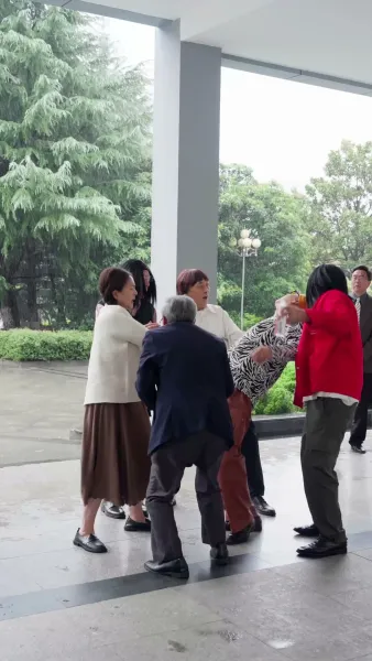 ย่าเยาว์วัยปฏิวิตัวงศ์ตระกูล 3