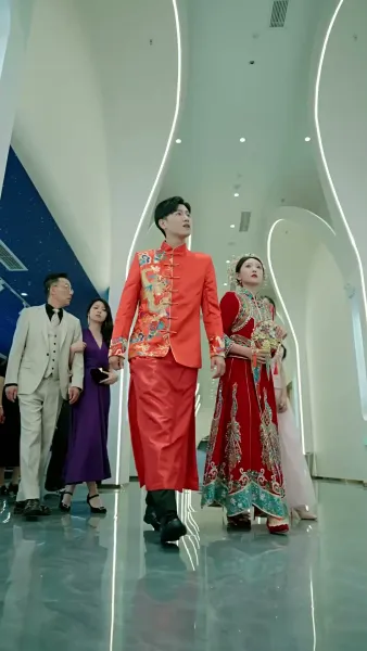  โชคหล่นทับ! ได้พ่อแม่เป็นมหาเศรษฐี