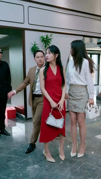  โชคหล่นทับ! ได้พ่อแม่เป็นมหาเศรษฐี