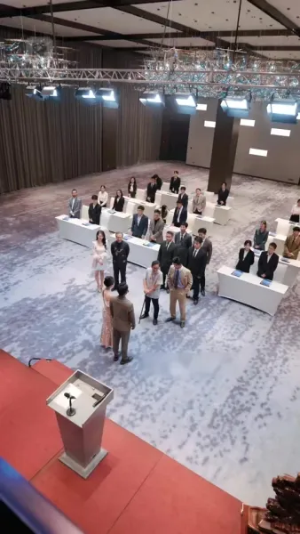 ท่านประธานบ้านนอก วิวาห์กับซีอีโอสาวสวย