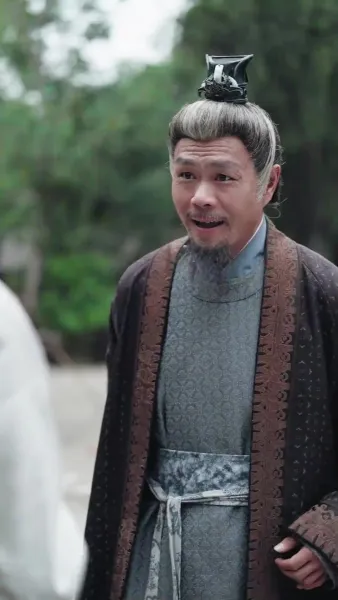 คุณชายสำราญผู้เร้นคม