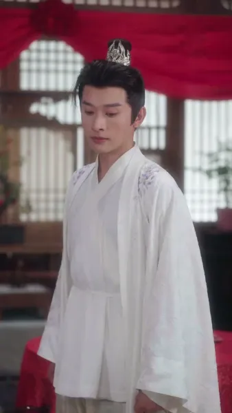 คุณชายสำราญผู้เร้นคม