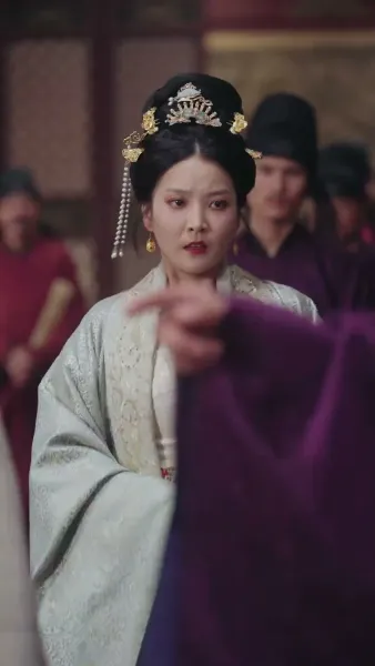 คุณชายสำราญผู้เร้นคม