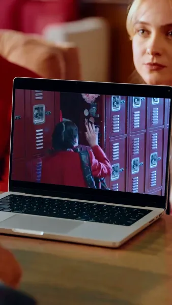 คบหลอก ๆ กับศัตรูลูกคุณหนู