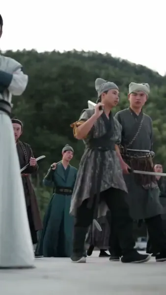 (พากย์เสียง) พ่อนักดาบไร้เทียมทาน