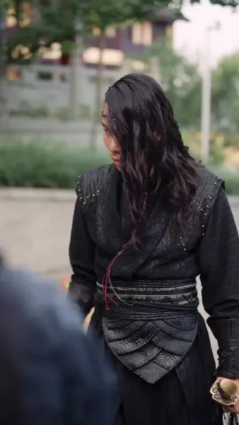 (พากย์เสียง) พ่อนักดาบไร้เทียมทาน