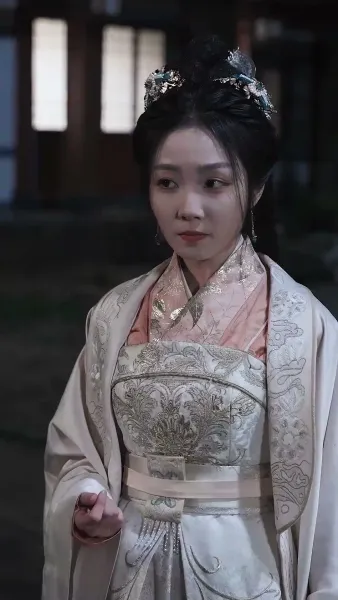 ชะตารักนางหงส์