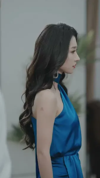 จากท่านประธานผู้มีอำนาจสู่นกในกรงทอง