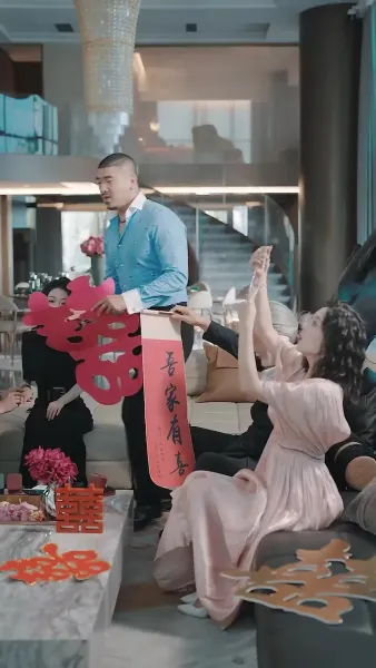 จากท่านประธานผู้มีอำนาจสู่นกในกรงทอง