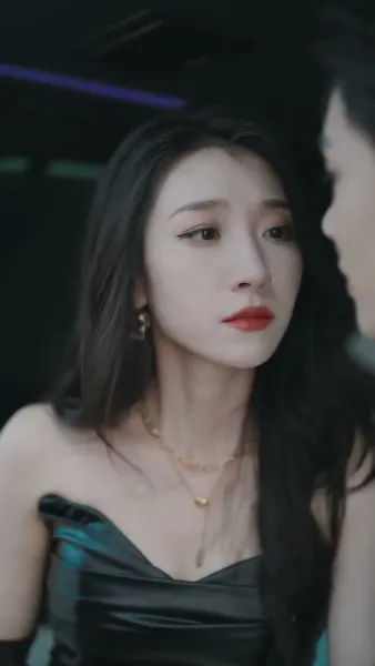 จากท่านประธานผู้มีอำนาจสู่นกในกรงทอง