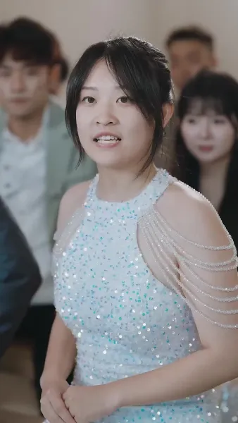 จากท่านประธานผู้มีอำนาจสู่นกในกรงทอง