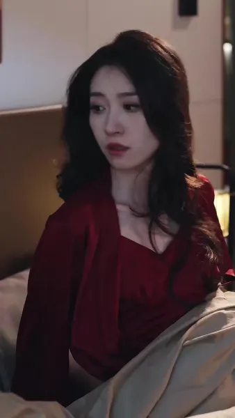 จากท่านประธานผู้มีอำนาจสู่นกในกรงทอง