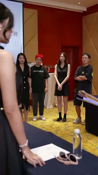 [พากย์ไทย]สามีฉันเป็นมหาเศรษฐี