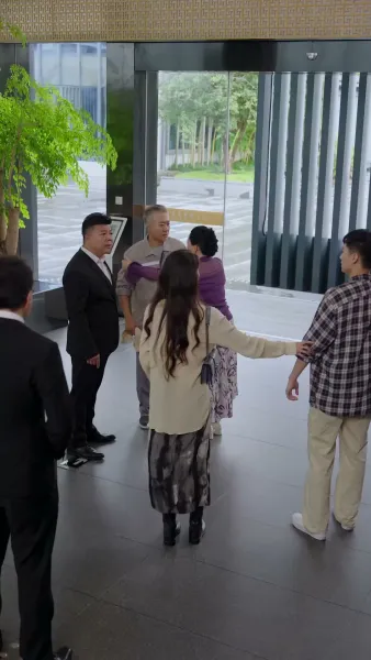 ลูกชายคลั่งรัก แม่ขอไม่ยุ่ง