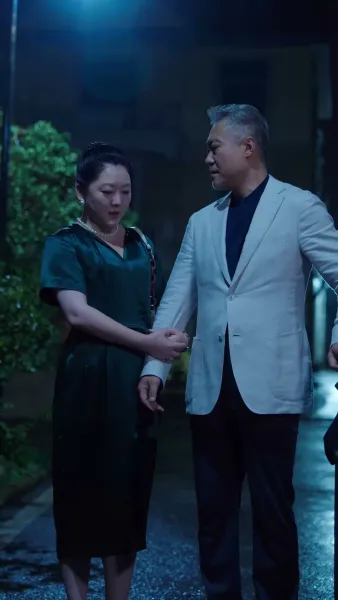 ลูกชายคลั่งรัก แม่ขอไม่ยุ่ง