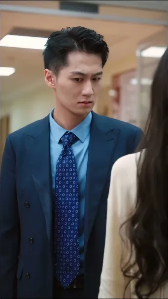 ลูกชายคลั่งรัก แม่ขอไม่ยุ่ง