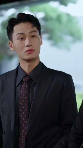 ลูกชายคลั่งรัก แม่ขอไม่ยุ่ง