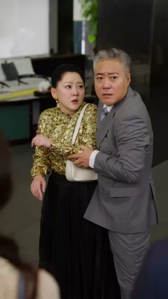 ลูกชายคลั่งรัก แม่ขอไม่ยุ่ง