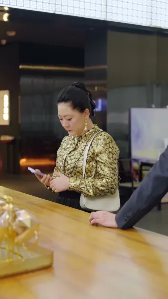 ลูกชายคลั่งรัก แม่ขอไม่ยุ่ง