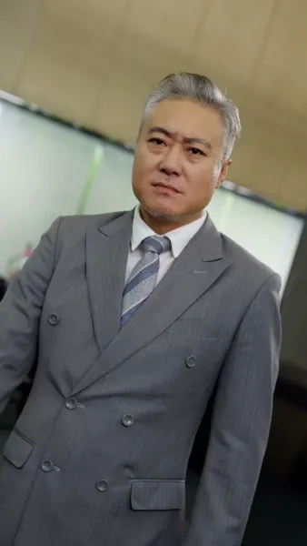 ลูกชายคลั่งรัก แม่ขอไม่ยุ่ง