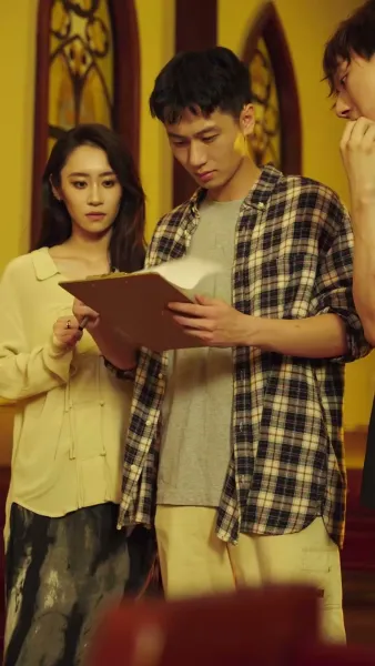 ลูกชายคลั่งรัก แม่ขอไม่ยุ่ง