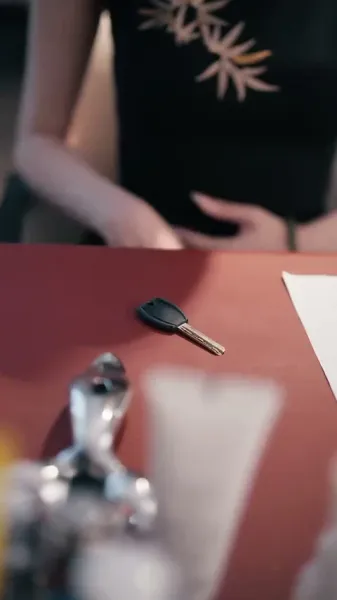 ความลับใต้แสงจันทร์