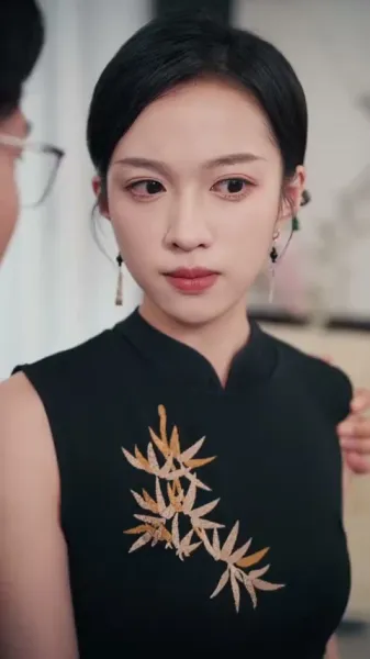 ความลับใต้แสงจันทร์