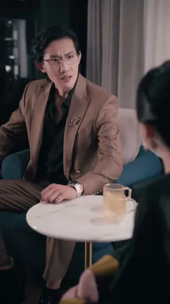 ความลับใต้แสงจันทร์