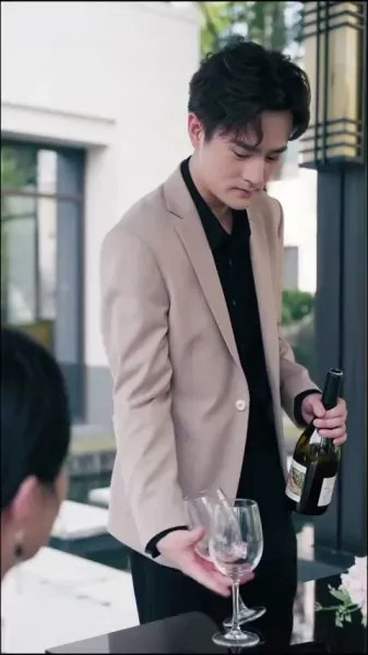 ความลับใต้แสงจันทร์